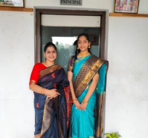 66e1ff33-e8da-4a94-9d81-8be462e30b2f 66e1ff33-e8da-4a94-9d81-8be462e30b2f